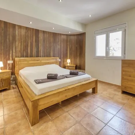 Sleeps 18 Pool Wifi Villa *
