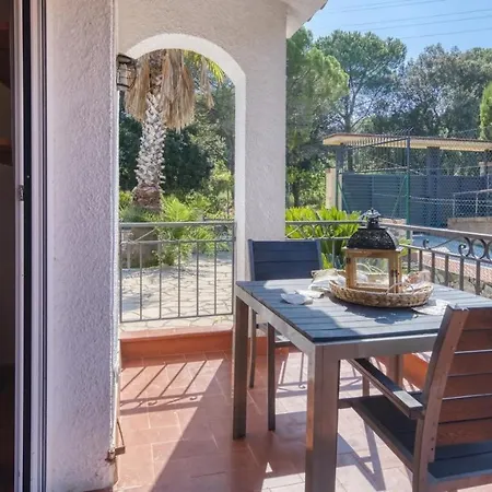 Sleeps 18 Pool Wifi * Lloret de Mar